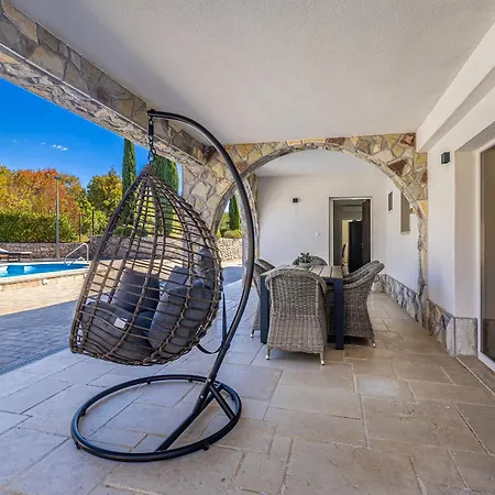 Apartament Advima With Private Heated Pool