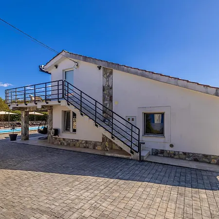 Advima With Private Heated Pool * Gostinjac